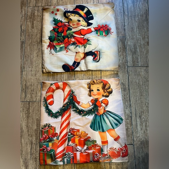 Christmas Pillow Covers. 18” X 18” New - Picture 1 of 3